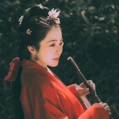 文藝紅衣帶傘女生頭像，唯美古風真人頭像