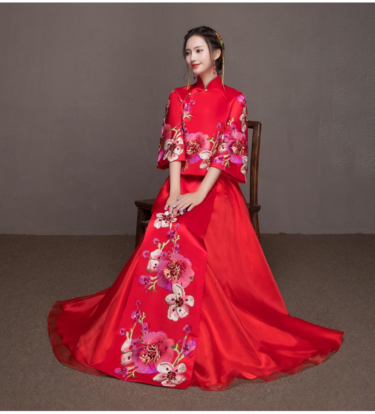 牡丹立體花朵新娘結(jié)婚禮服，優(yōu)雅秀禾中式禮服