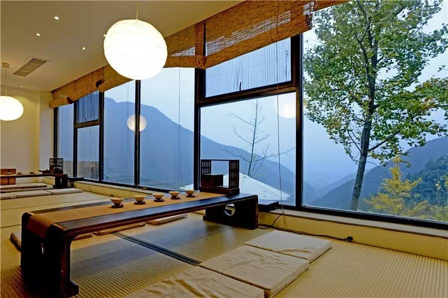 過(guò)云山居·長(zhǎng)丘田，躺在浴缸里摘朵云