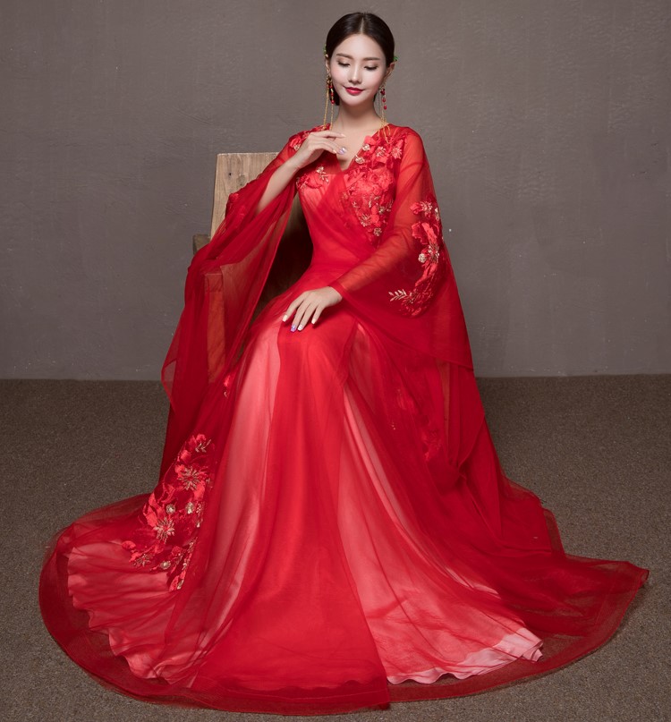 超仙蕾絲網(wǎng)紗中式禮服，唯美斜襟漢服新娘禮服