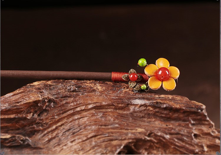 亮黃色花朵發(fā)簪，古風(fēng)古風(fēng)盤發(fā)木簪子頭飾