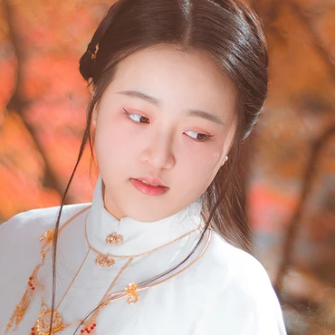 文藝看書(shū)女生頭像，唯美古風(fēng)真人頭像