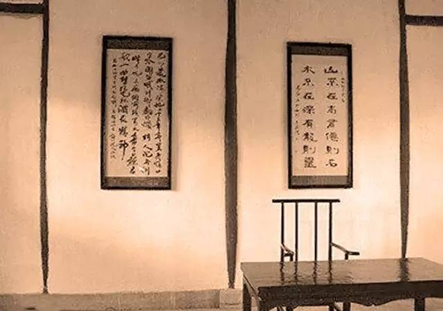 名人書(shū)房欣賞：遠(yuǎn)離塵世的一個(gè)美妙的書(shū)房