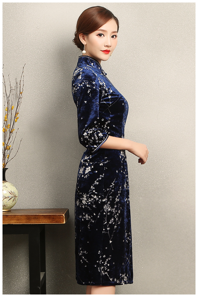 優(yōu)雅時(shí)尚梅蘭旗袍，復(fù)古絲絨印花旗袍裙