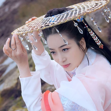珠簾斗笠女生頭像，唯美古風(fēng)真人頭像