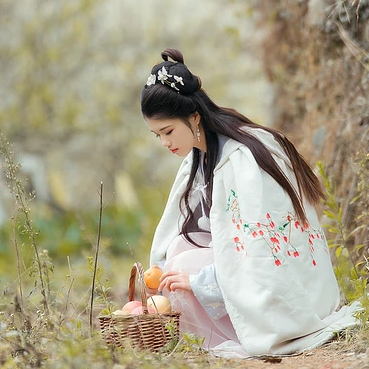 清新典雅女生頭像，唯美古風(fēng)真人頭像