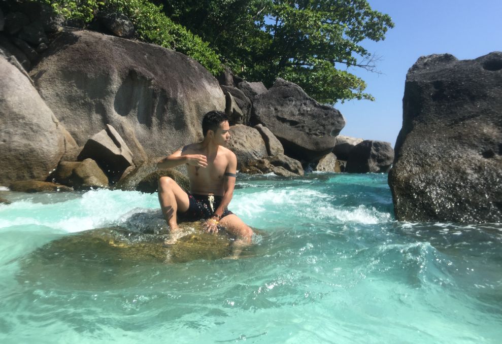 路之青城，在應(yīng)該努力的年紀(jì)留下精彩的痕跡！