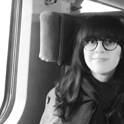 當(dāng)插畫遇上剪紙，她把紙藝玩出了別樣的美!