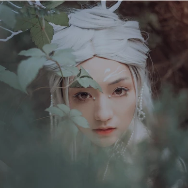 森林精靈文藝女生頭像，唯美古風真人頭像
