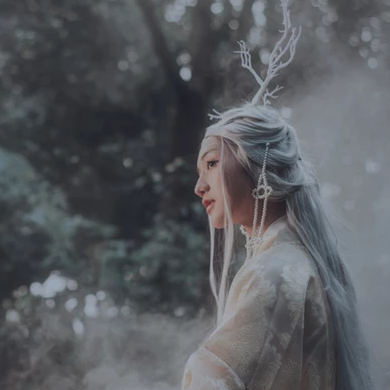 森林精靈文藝女生頭像，唯美古風真人頭像