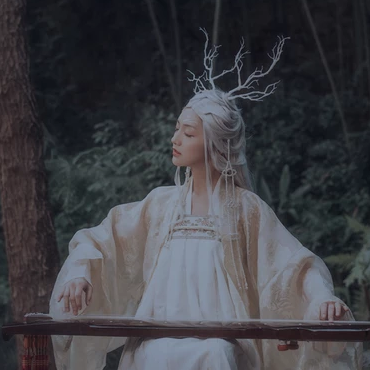 森林精靈文藝女生頭像，唯美古風真人頭像