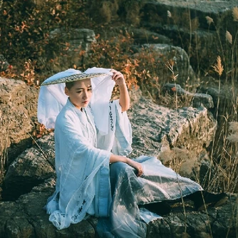 少林兵器光頭頭像，唯美古風(fēng)真人頭像