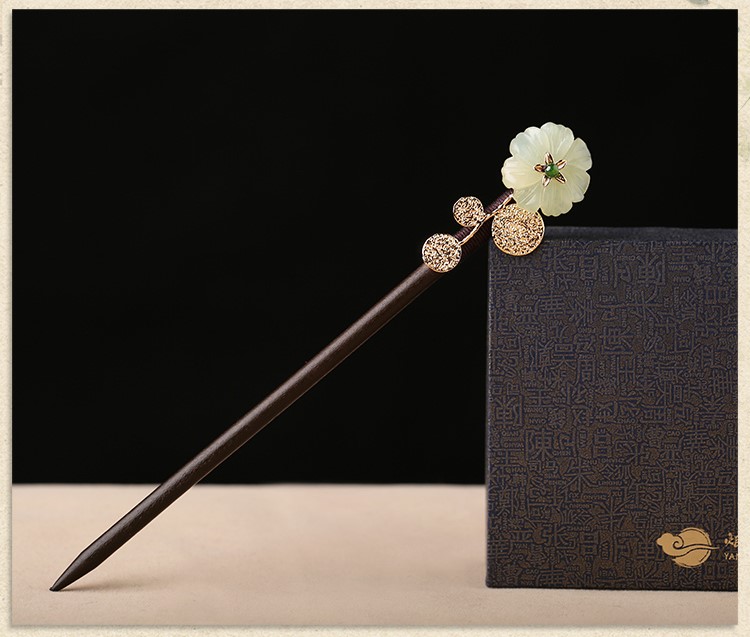 古典盤發(fā)玉花珠釵，古風(fēng)岫玉發(fā)釵發(fā)簪頭飾