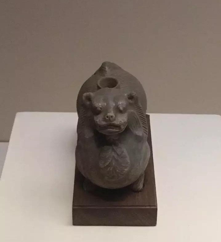 六朝青瓷：中國陶瓷史，一部青瓷史!