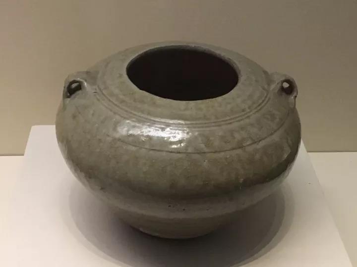 六朝青瓷：中國(guó)陶瓷史，一部青瓷史!