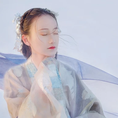 翩翩起舞帶傘女生頭像，唯美古風(fēng)真人頭像