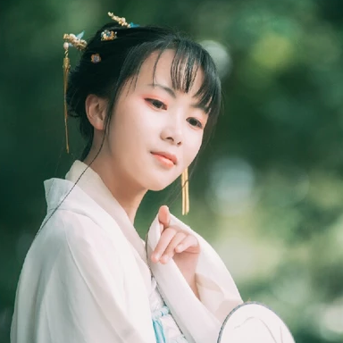 淡雅清新文藝帶團(tuán)扇女生頭像，唯美古風(fēng)頭像
