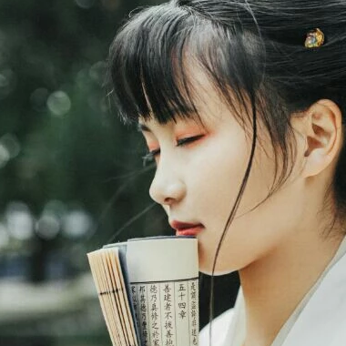 淡雅清新文藝帶團(tuán)扇女生頭像，唯美古風(fēng)頭像