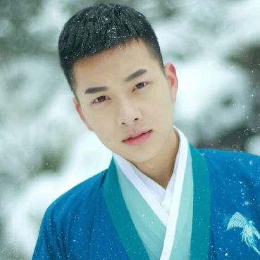雪地禪意男生頭像，唯美古風(fēng)真人頭像