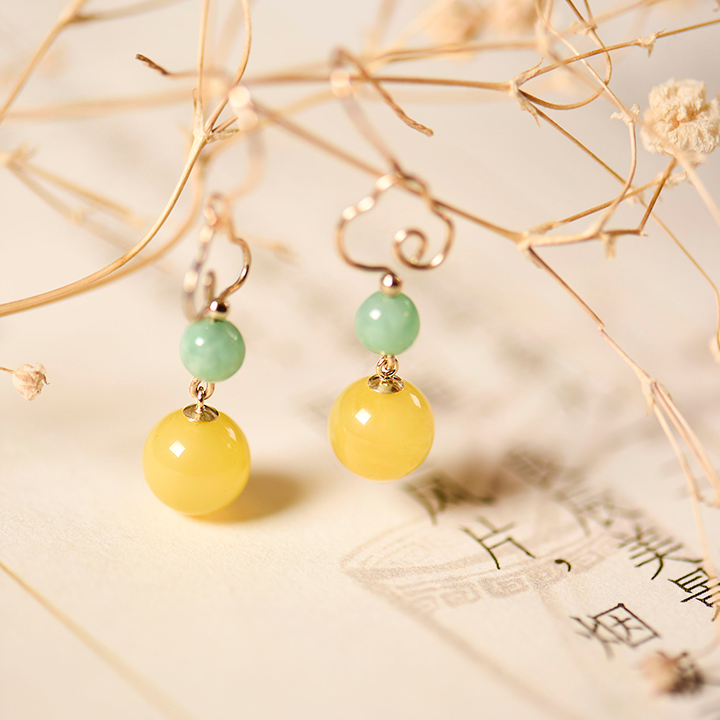 古風(fēng)手工祥云耳環(huán)，古典蜜蠟翡翠耳環(huán)