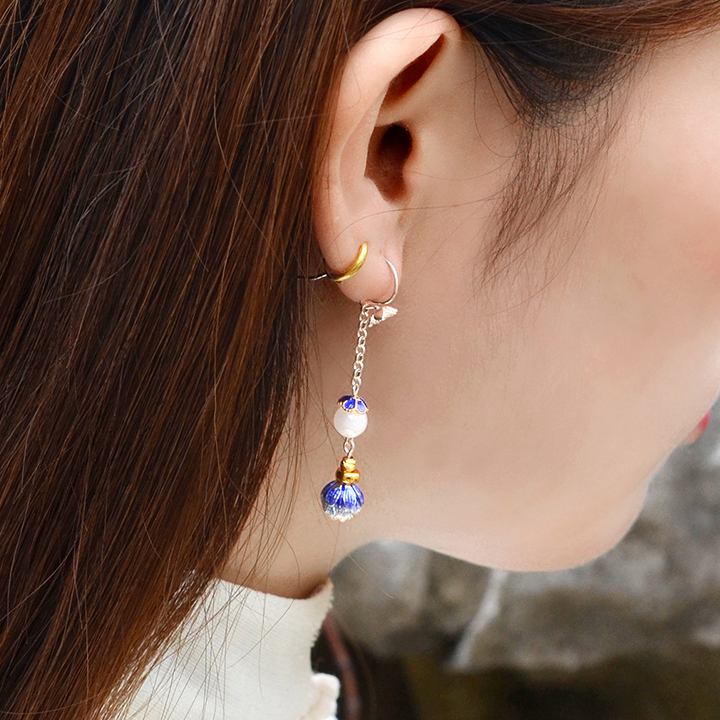 氣質(zhì)銀流金耳飾，純白貝珠顏如玉耳環(huán)首飾