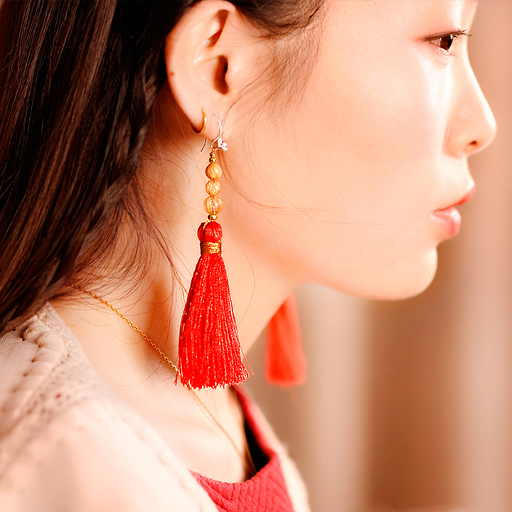 正紅流蘇氣質(zhì)耳環(huán)，天然發(fā)晶耳環(huán)首飾