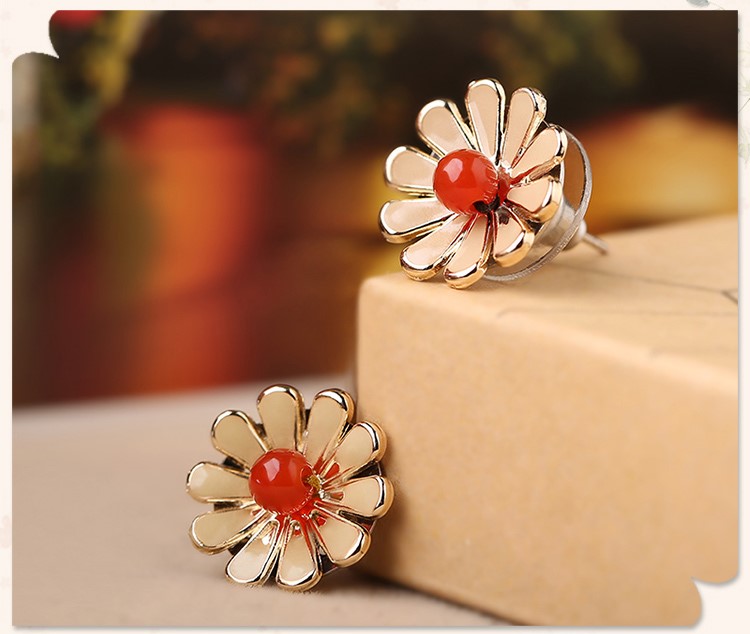 復(fù)古風花朵小巧耳釘，簡約時尚瑪瑙耳釘首飾