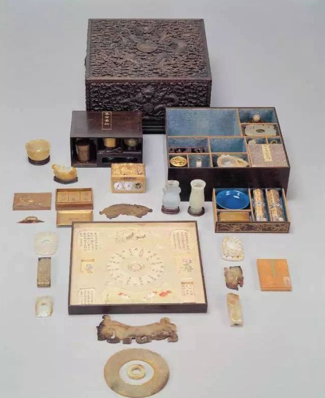 古代“博古架”藏寶貝，精美絕倫多寶格！