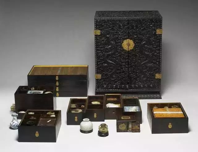 古代“博古架”藏寶貝，精美絕倫多寶格！