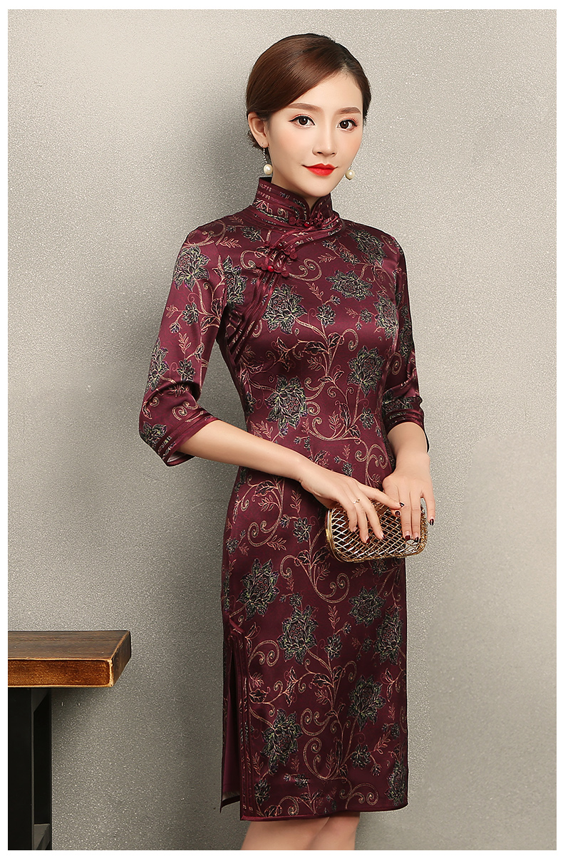 端莊典雅紫紅色旗袍，中袖真絲旗袍裙