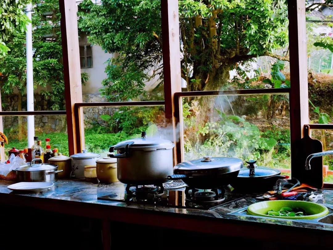 古山重水云間，細水長流吸引你