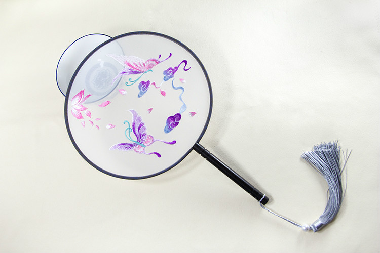 淡雅蝶舞刺繡團(tuán)扇，淡紫復(fù)古繡花工藝扇子