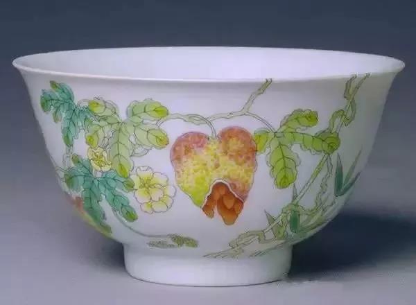 中國(guó)陶瓷史：淺析清代瓷器各時(shí)期的主要特征