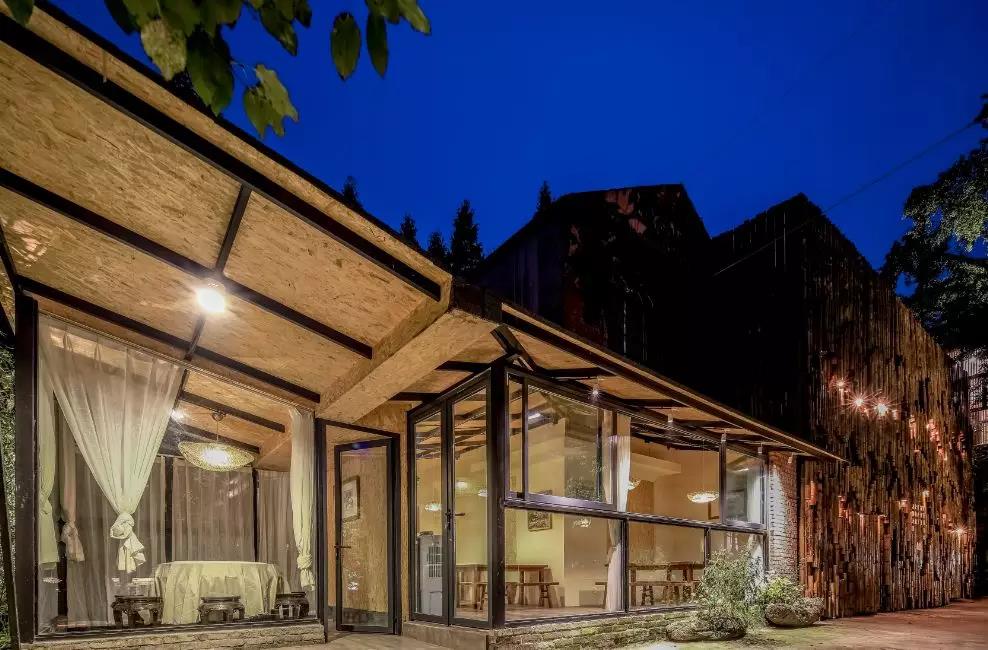 上山上去生活吧，上山上迎你還家！