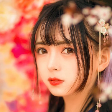 如花似夢帶傘女生頭像，唯美古風真人頭像