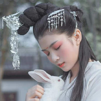 清新迷人帶寵物女生頭像，唯美古風(fēng)真人頭像