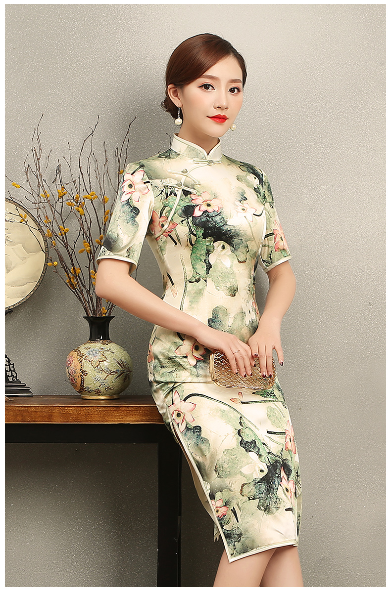 青荷古風(fēng)韻味旗袍，淡雅短袖印花旗袍裙