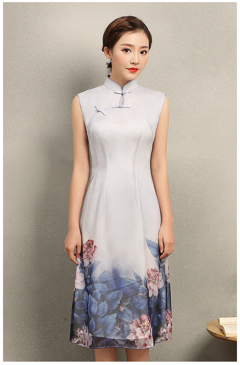 溫婉優(yōu)雅淡紫旗袍，文藝復(fù)古氣息旗袍裙