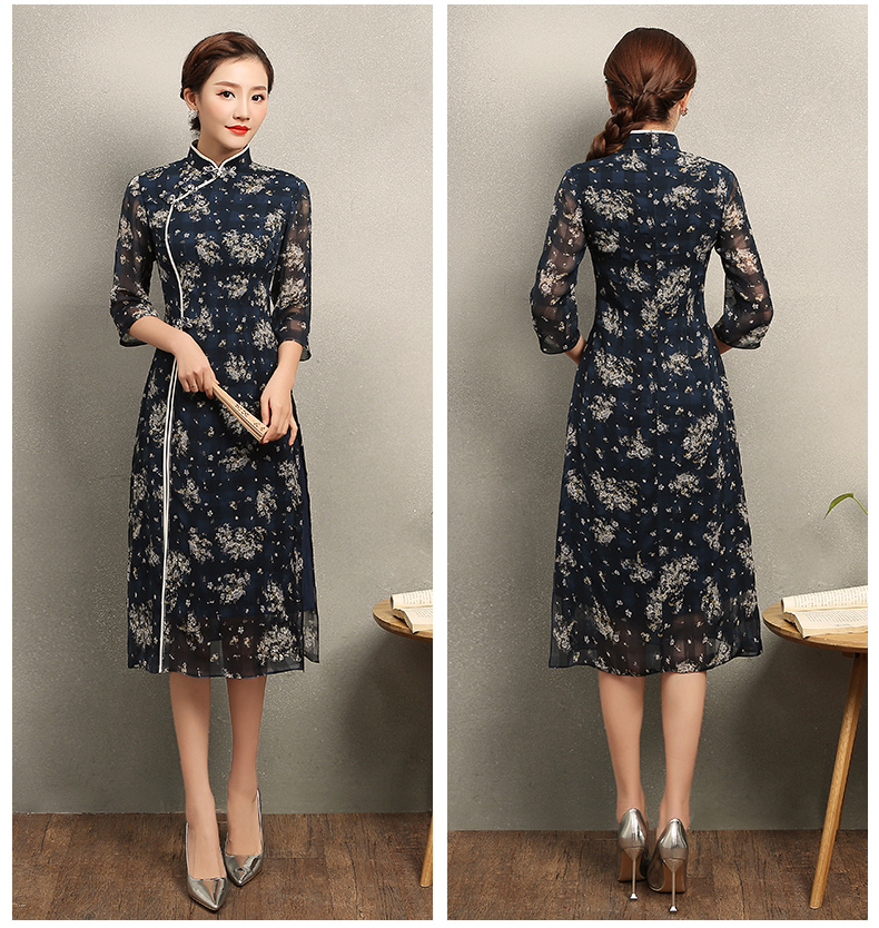 復(fù)古格子藍(lán)侶旗袍，藏藍(lán)色印花旗袍裙