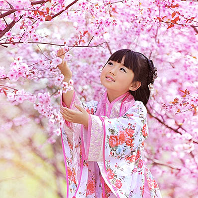 超萌粉色小花仙帶團扇女孩頭像，唯美古風真人