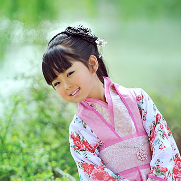 超萌粉色小花仙帶團扇女孩頭像，唯美古風真人