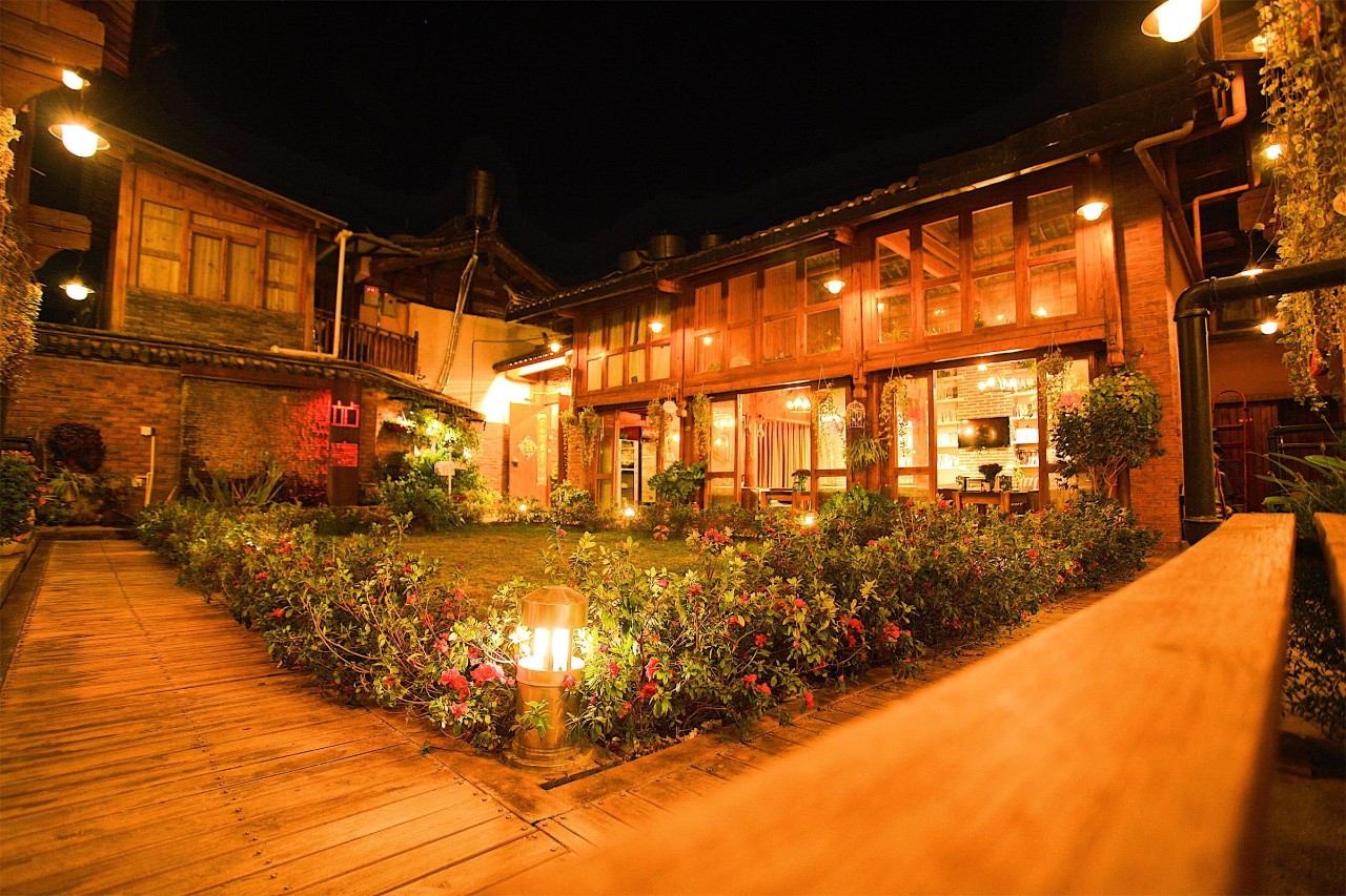 璞山云美·女兒國酒店，瀘沽湖的一場旅行！