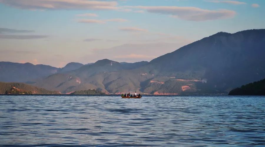 璞山云美·女兒國酒店，瀘沽湖的一場旅行！
