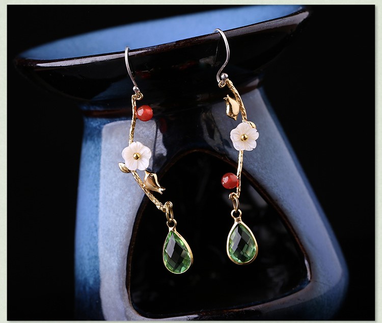 鳴翠柳耳環(huán)，淡雅清新花朵耳環(huán)首飾