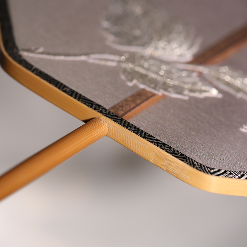 古典白色雪花團扇，福連文苑繡花宮扇扇子