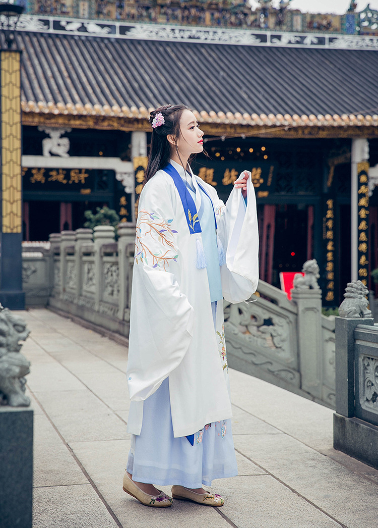 魏晉風(fēng)回雪襦裙?jié)h服，清新淡雅小鹿刺繡漢服