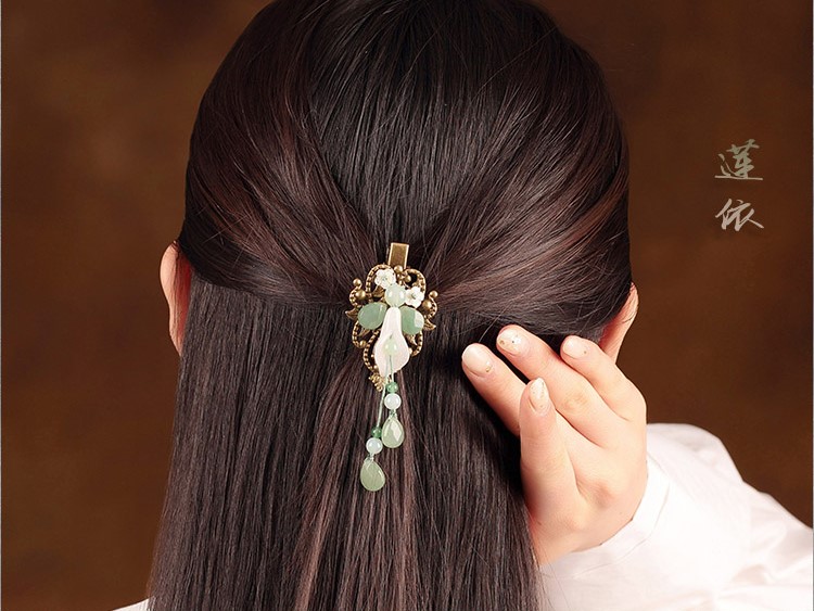 清新典雅蓮依發(fā)夾，馬蹄蓮花發(fā)夾頭飾