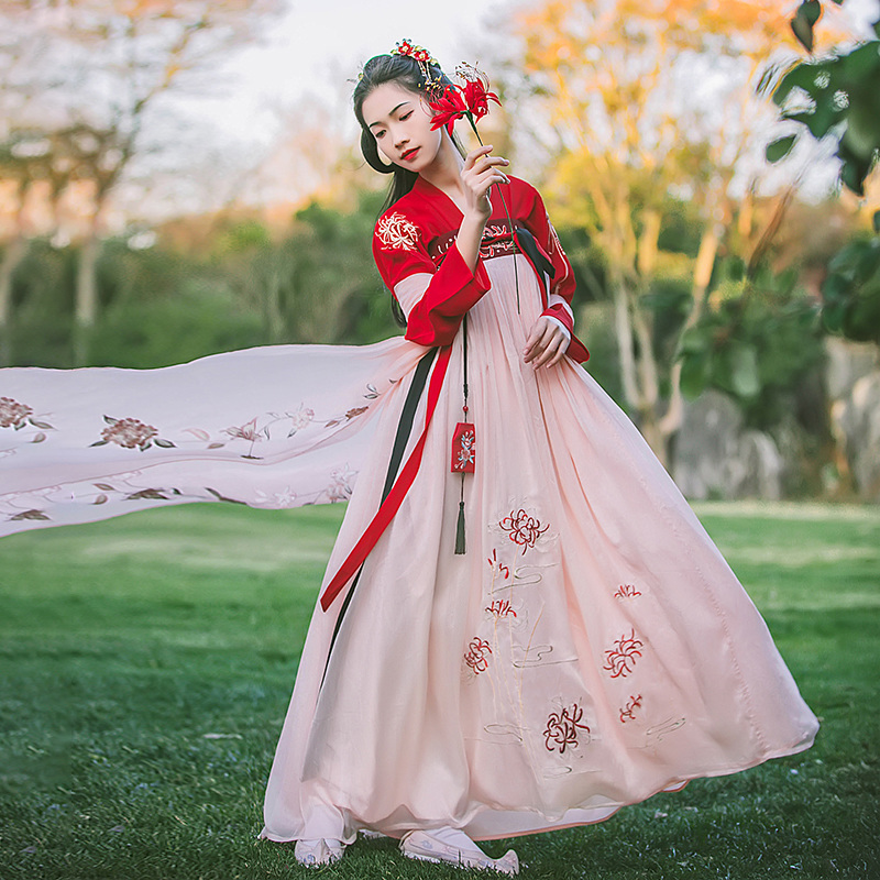 火紅彼岸花齊胸襦裙?jié)h服，日常春夏漢服圖片