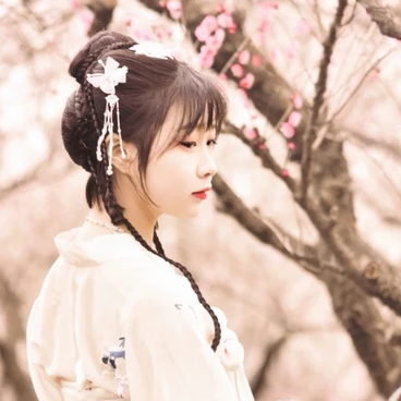 清新梅花仙子女生頭像，唯美古風真人頭像
