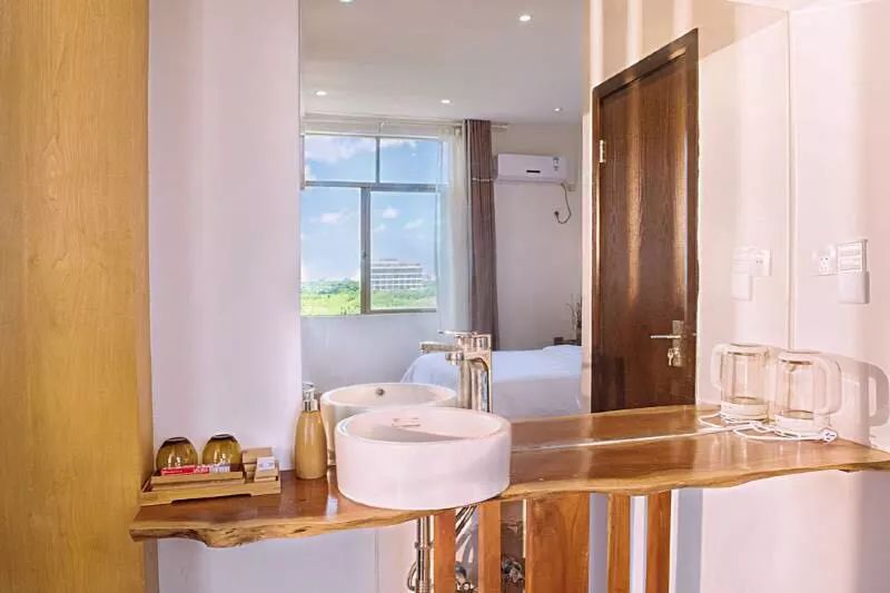 潿洲島·頤客潮宿，有一個(gè)夢(mèng)面朝大海春暖花開(kāi)